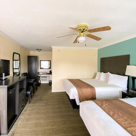Rockview Inn And Suites มอร์โรเบย์ ภายนอก รูปภาพ